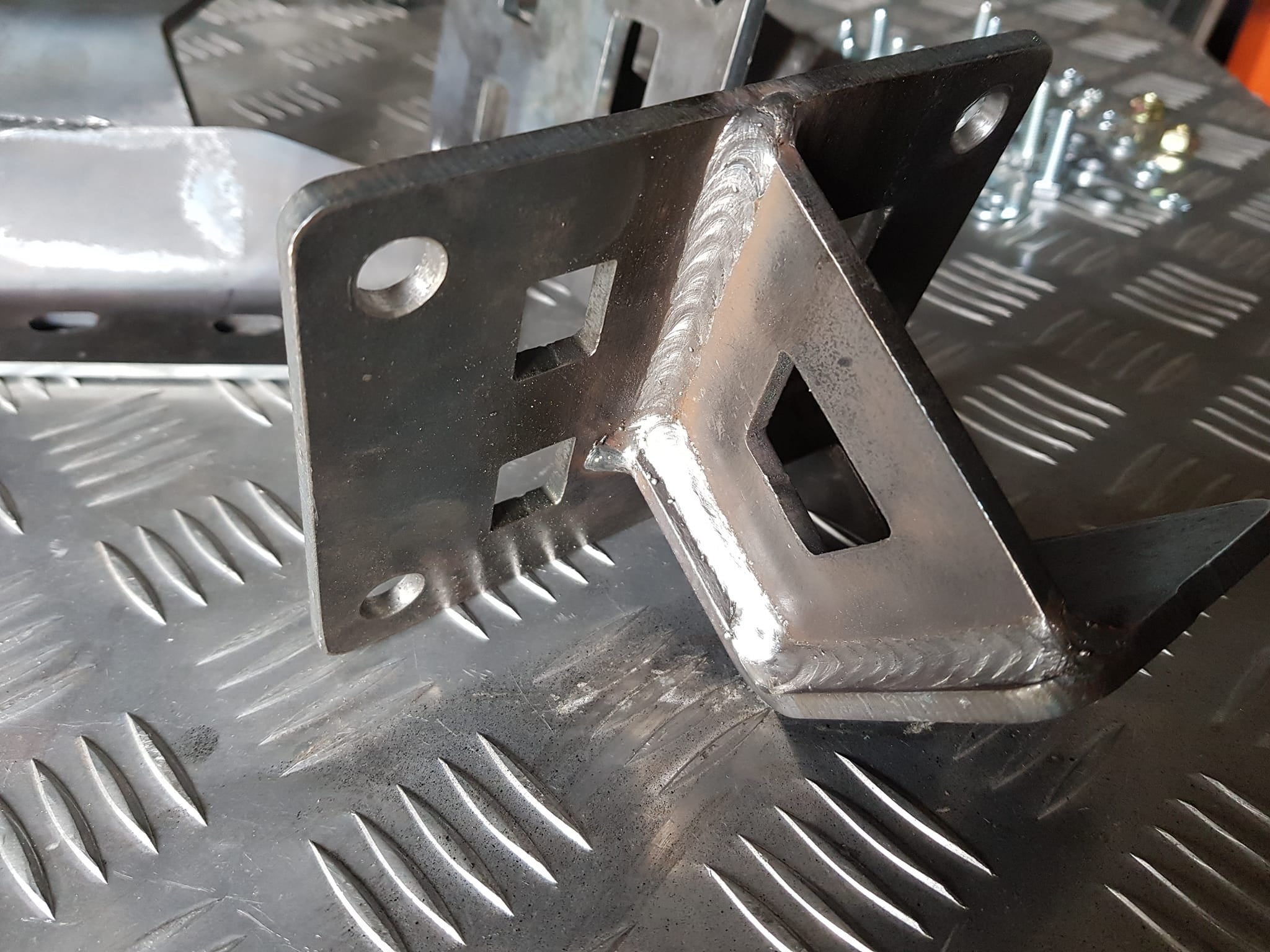 LS1 LS2 LS3 L98 toyota chaser JZX90 engine swap conversion mount