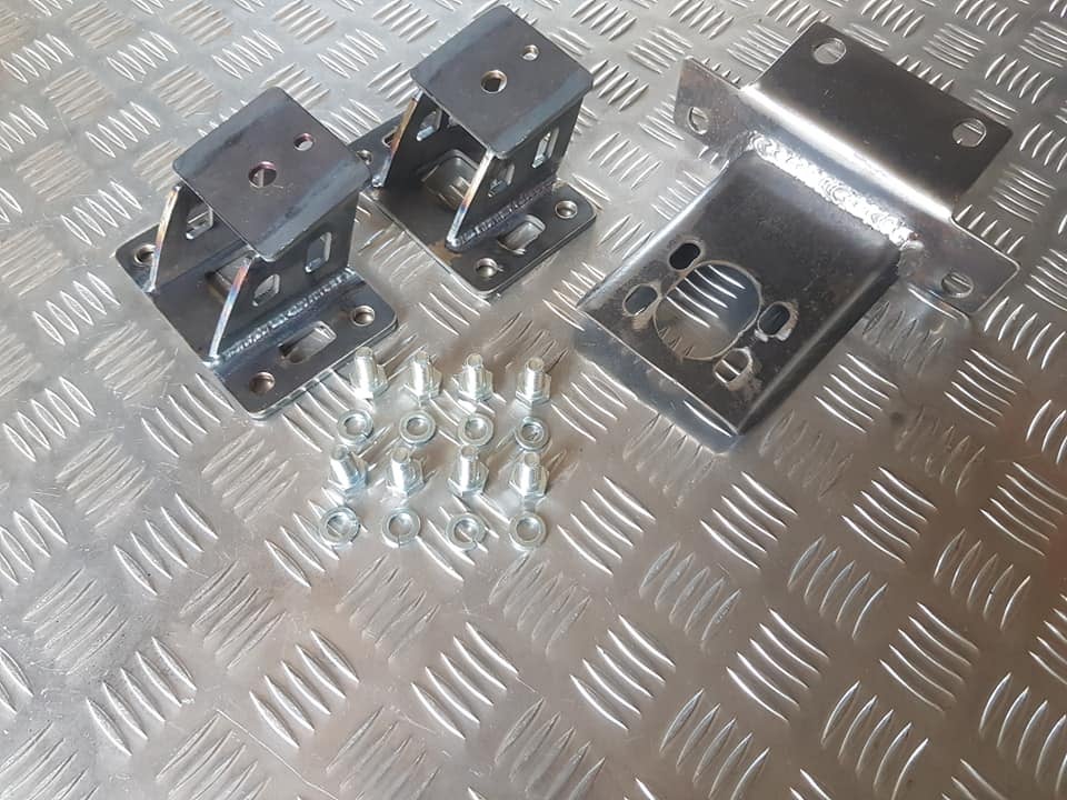 1UZ 1UZFE 3UZFE RZN149 hilux toyota 2wd lowlux conversion v8 swap kit hardened race mounts KE